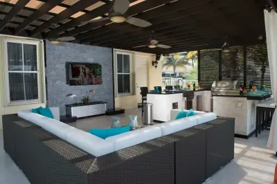 Luxapatio - Deck Building & Repair in Miami, FL