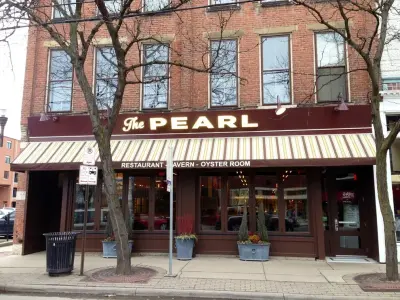 Capital City Awning - Window Installation & Replacement in Columbus, OH