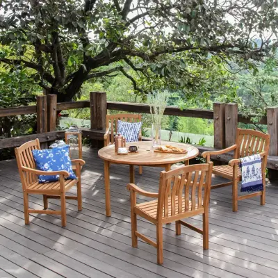 Alfresco Dining Ensemble — Deck Building & Repair project by Cambridge Casual