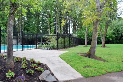Losli Fence and Deck Pros - Design-Build Services in Sherwood, OR