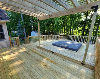 Advanced Diversity Contracting, LLC - Fence Installation in Lagrange, OH