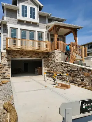 The Decksperts LLC - Custom Home Builders in Kansas City, KS