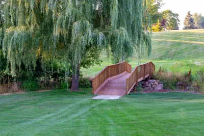 Sharper Edge Landscaping - Outdoor Lighting Installation in de Pere, WI