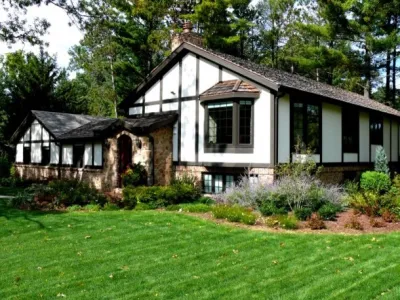 Sharper Edge Landscaping - Outdoor Lighting Installation in de Pere, WI