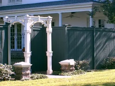 Leyrer Fence And Deck - Fence Installation in Madisonville, LA