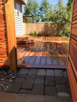 Legendary Fencing & Decking LLC - Carpentry & Woodworking in Bellevue, WA