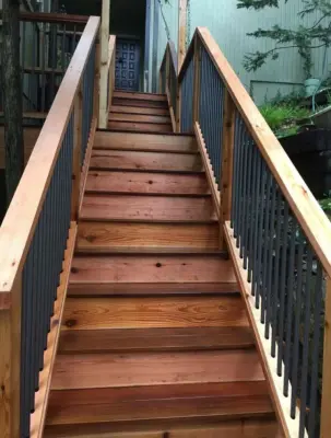 Legendary Fencing & Decking LLC - Carpentry & Woodworking in Bellevue, WA