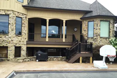 Hawthorn Ridge Bespoke Deck — Deck Building & Repair project by Lunar Decks