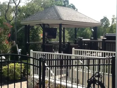 JR Freed Custom Decks - Custom Home Builders in Red Hill, PA