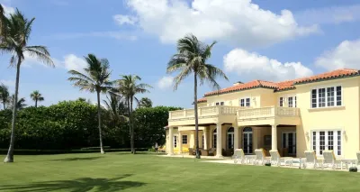 Sloan Lighting & Landscaping - Outdoor Lighting Installation in Palm Beach Gardens, FL