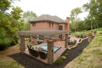Distinctive Patios - Landscape Construction in West Chester, OH