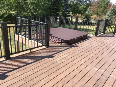 Deckorators Vault Mesquite Composite with Metal Rails — Deck Building & Repair project by Unique Deck Builders