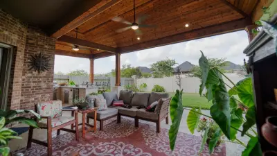 Holden Energy & Contracting Solutions - Landscape Design in Rosenberg, TX
