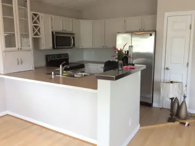 Home Staging for Vacant Properties - Anchorage Eastside — Interior Design & Decorating project by Northern Lights Home Staging And Design