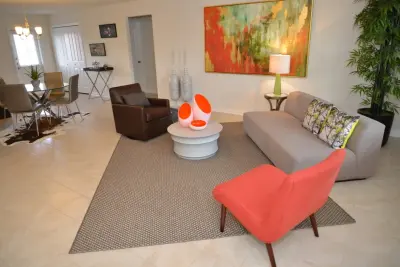 Vista View Showcase Home — Interior Design & Decorating project by Mummeinteriors