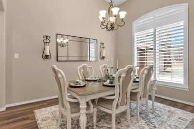 Walnut Grove Unoccupied Staging Initiative — Interior Design & Decorating project by FlyGirl Home Staging & Redesign