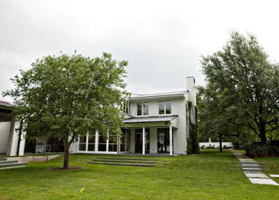 Sleek Modern Landscape — Landscape Construction project by Southern Botanical, Inc.