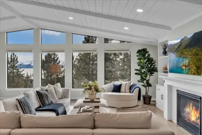 Twisting Path — Interior Design & Decorating project by Talie Jane Interiors & Construction