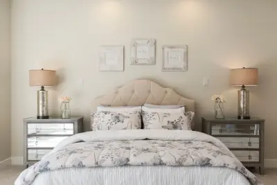 Windward Cove - Premium Home Staging Initiative — Interior Design & Decorating project by FlyGirl Home Staging & Redesign