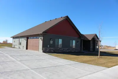 Accessible Living Space for ADA Compliance by Idaho Home Design