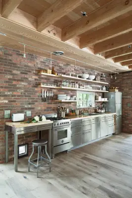 10th Street West Home by Element 5 Architecture
