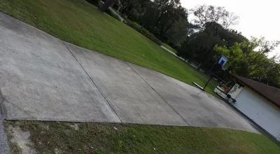 SpringScape LLC - Landscape Maintenance in Spring Hill, FL