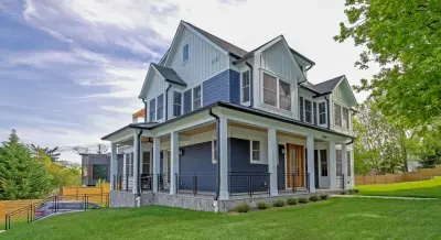 Wildwood Lane by Upton Architecture, LLC