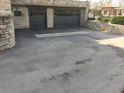Gorman Sealcoating & striping - Driveway Repair & Paving in Kansas City, MO