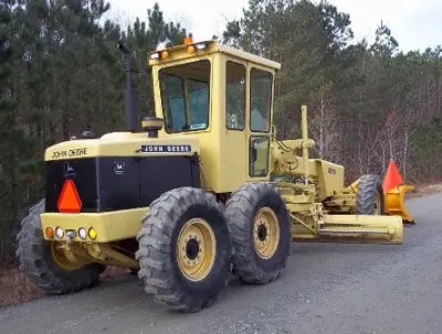 Chesapeake Road Grader Service - Driveway Repair & Paving in Weems, VA