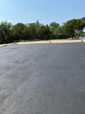 Professional Paving LLC - Driveway Repair & Paving in Hutto, TX