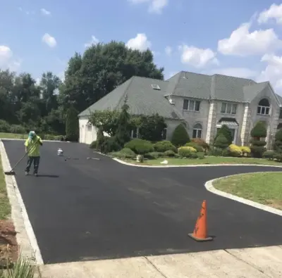 MJL Asphalt & Chip Seal LLC - Driveway Repair & Paving in Norman, OK