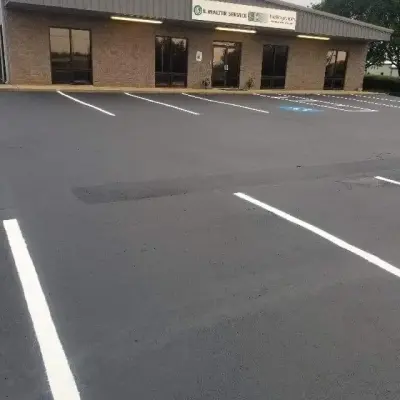 Martinez Sealcoating and Painting - Driveway Repair & Paving in Spartanburg, SC