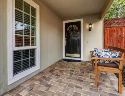 Paved Entrance Walkway — Driveway Repair & Paving project by Naulu Concrete Construction