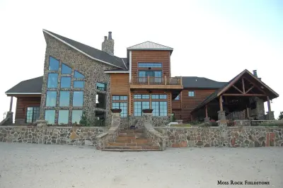 Baltazar's Stone, Inc - Countertop Installation Services in Omaha, NE