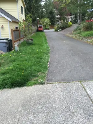 Ornamental Driveway Border - Kenmore, WA by Xavier Pavers