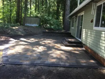 Sammamish, WA Fitted Paver Back Patio by Xavier Pavers