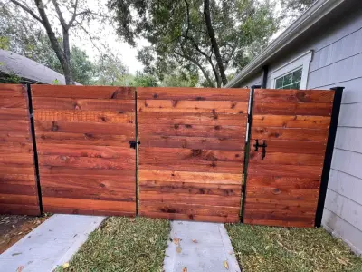 Fence construction by New Horizon Design & Build