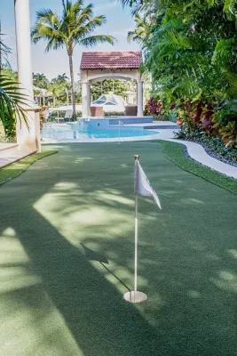 Putting Greens — Landscape Construction project by Synthetic Turf International - Florida