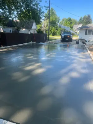 BT Concrete, LLC - Stone & Concrete Installation in Palmyra, IL