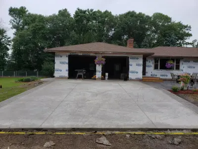 Grizzly Concrete and Masonry - Deck Building & Repair in Stacy, MN