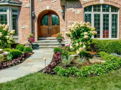 Stone Worthy - Landscape Construction in Mundelein, IL