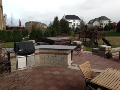 Arrowhead Brick Pavers, Inc. - Landscape Construction in Warrenville, IL