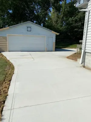 EBN Construction LLC - Landscape Construction in Ankeny, IA