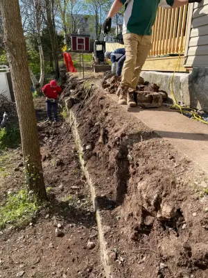 Retaining Wall Demonstration — Stone & Concrete Installation project by Hardscape Artists LLC