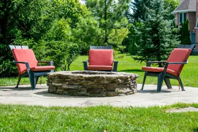 Stone Worthy - Landscape Construction in Mundelein, IL
