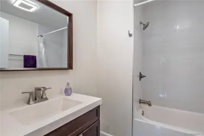Aaron Shimizu - Interior Design & Decorating in Ewa Beach, HI