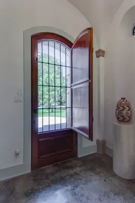 ArchiTouch / Jorge Garcia Designs - Custom Home Builders in The Woodlands, TX