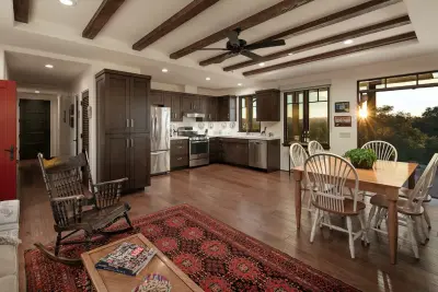 Patterson Farm by Tom Ochsner AIA