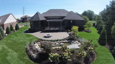 United Lawnscape & Pools - Lawn Care & Mowing in Washington Township, MI