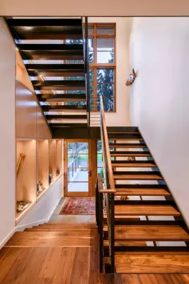 Point House by the Sand by Sticklab
